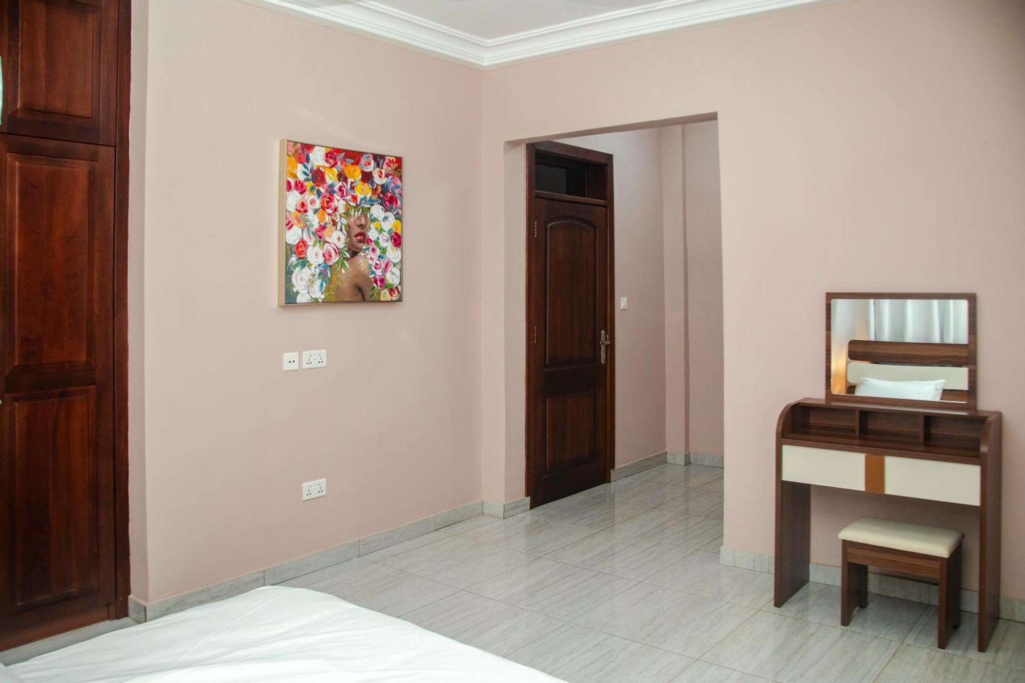 Maat Luxury Homes Accra Ngoại thất bức ảnh